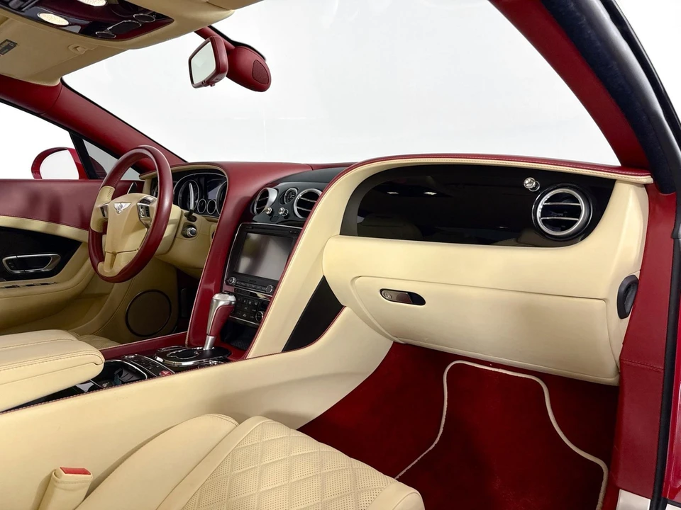 2017 Bentley Continental GT 2nd Gen - Image 28 of 31