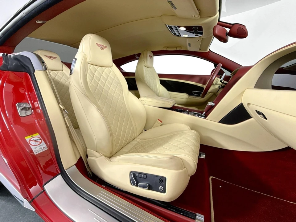 2017 Bentley Continental GT 2nd Gen - Image 27 of 31