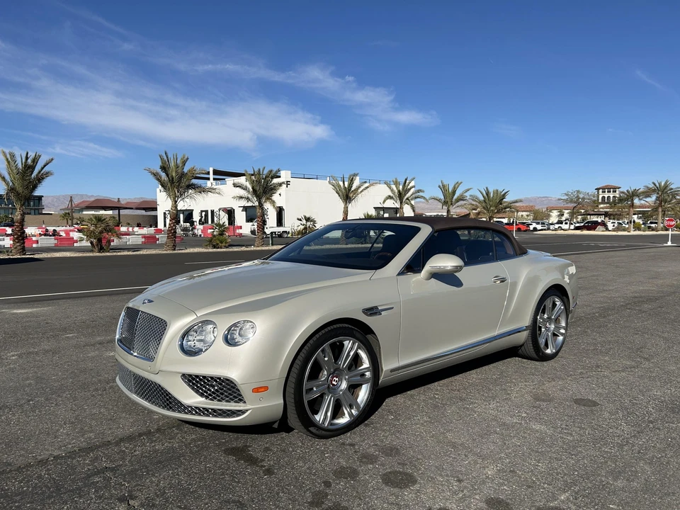 2017 Bentley Continental GT V8 2nd Gen - Image 18 of 31