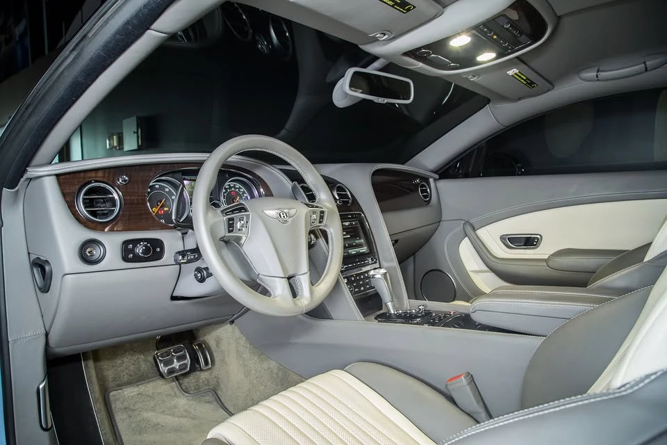 2017 Bentley Continental GT V8 2nd Gen - Image 6 of 17