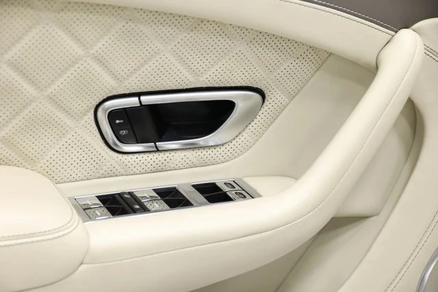 2017 Bentley Continental GTC - Image 13 of 31
