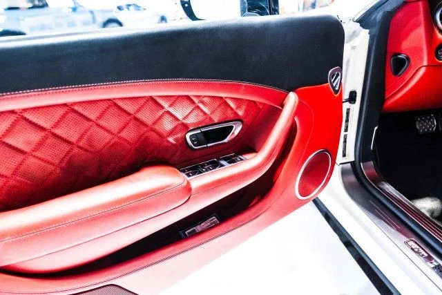 2017 Bentley Continental GTC - Image 30 of 31