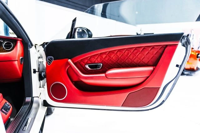 2017 Bentley Continental GTC - Image 19 of 31