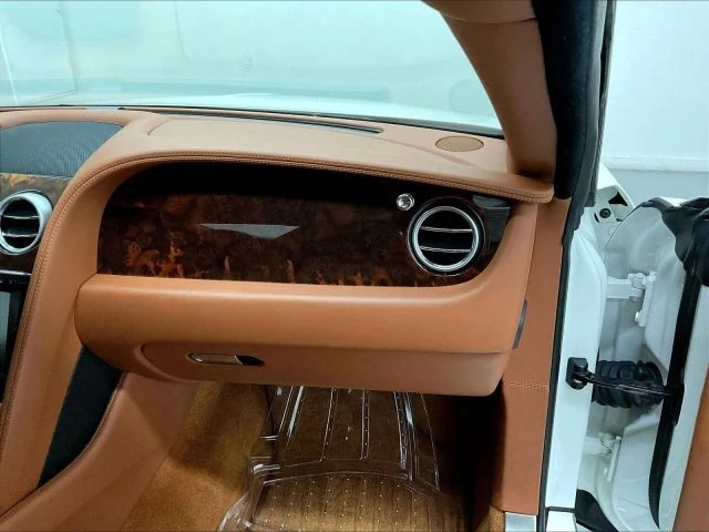2017 Bentley Continental GT V8 2nd Gen - Image 12 of 31