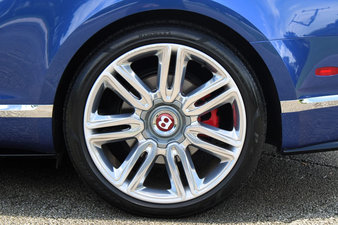 2017 Bentley Continental GT V8 2nd Gen - Image 16 of 31