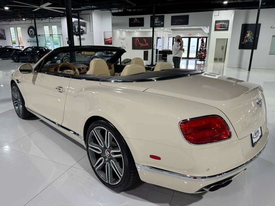 2017 Bentley Continental GT V8 2nd Gen - Image 5 of 12