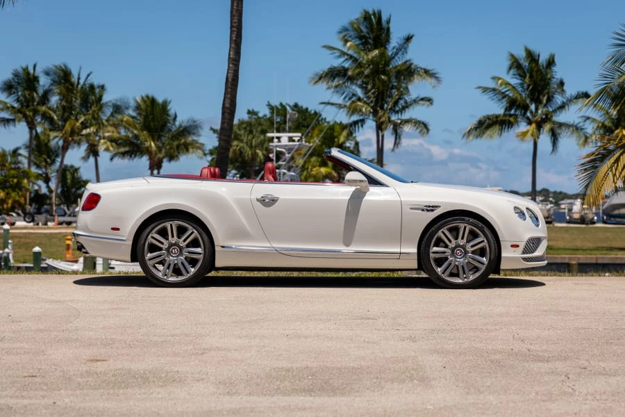 2017 Bentley Continental GTC - Image 2 of 31