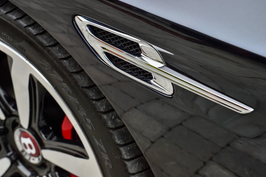 2017 Bentley Continental GTC - Image 30 of 31