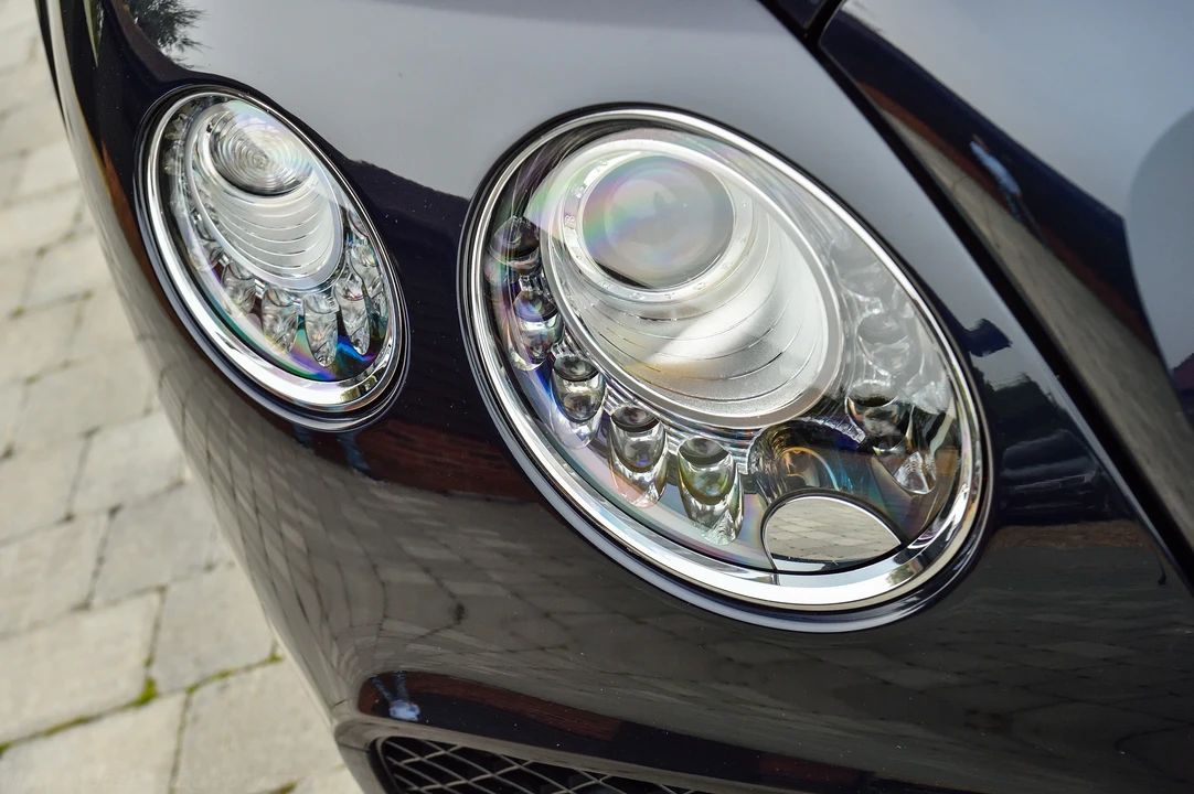 2017 Bentley Continental GTC - Image 21 of 31