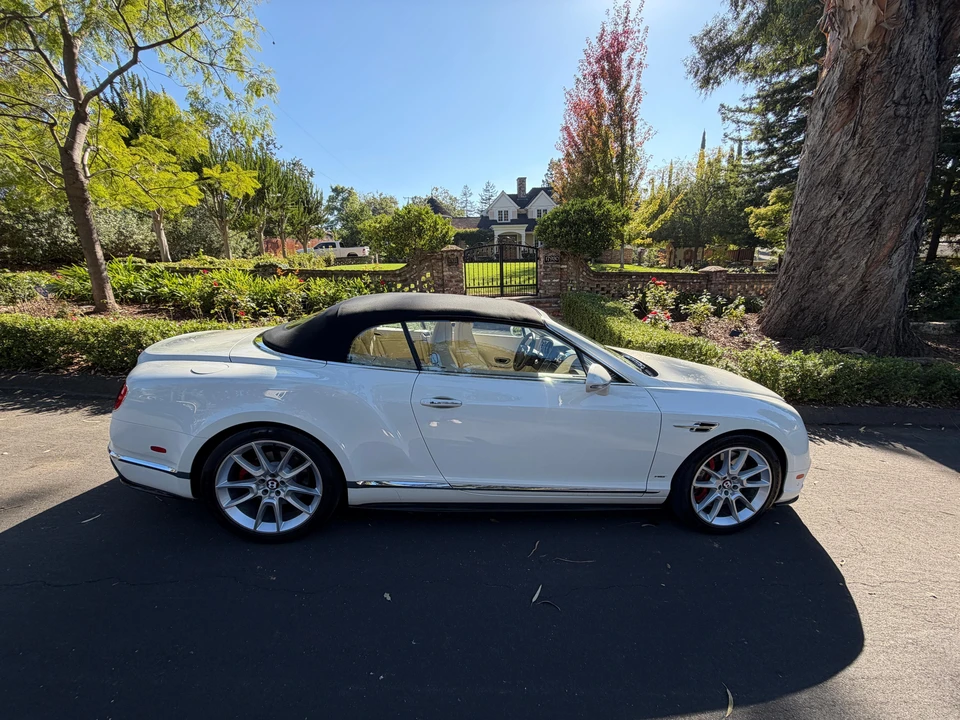 2017 Bentley Continental GTC - Image 14 of 31