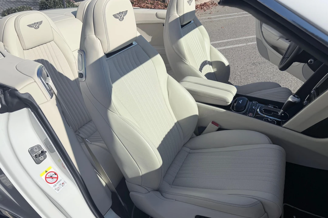 2017 Bentley Continental GTC - Image 21 of 31