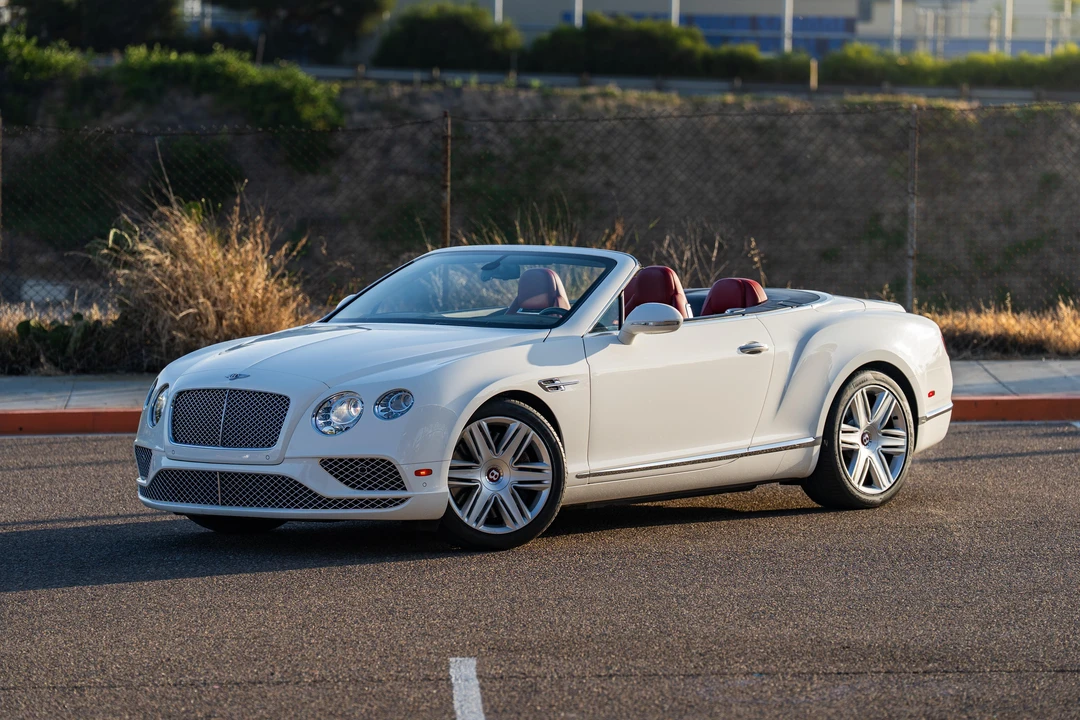 2017 Bentley Continental GT V8 2nd Gen - Image 13 of 31