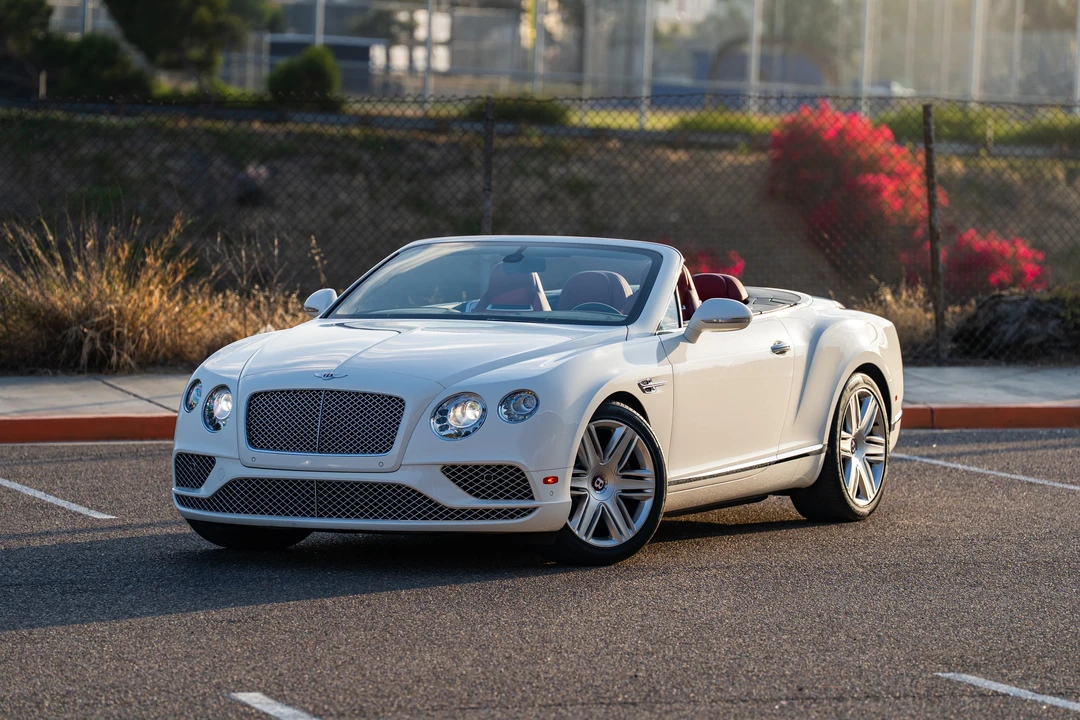 2017 Bentley Continental GT V8 2nd Gen - Image 12 of 31