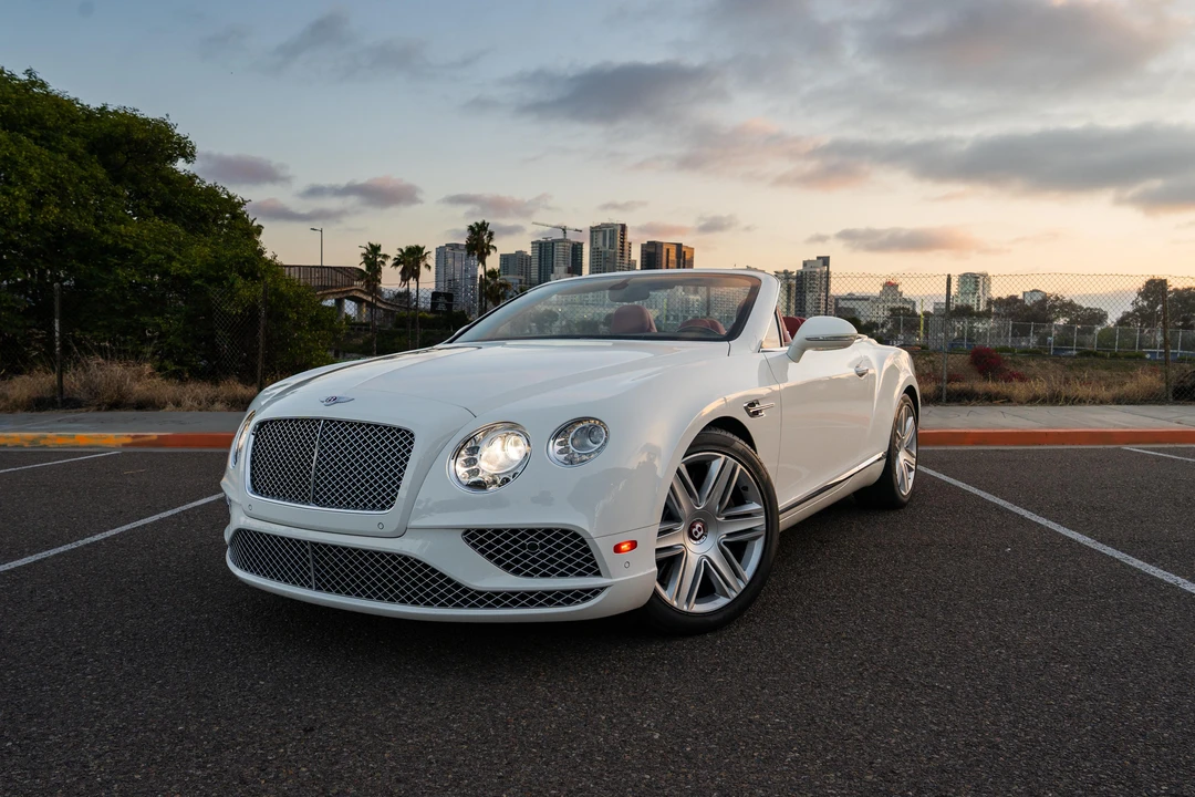 2017 Bentley Continental GT V8 2nd Gen - Image 10 of 31