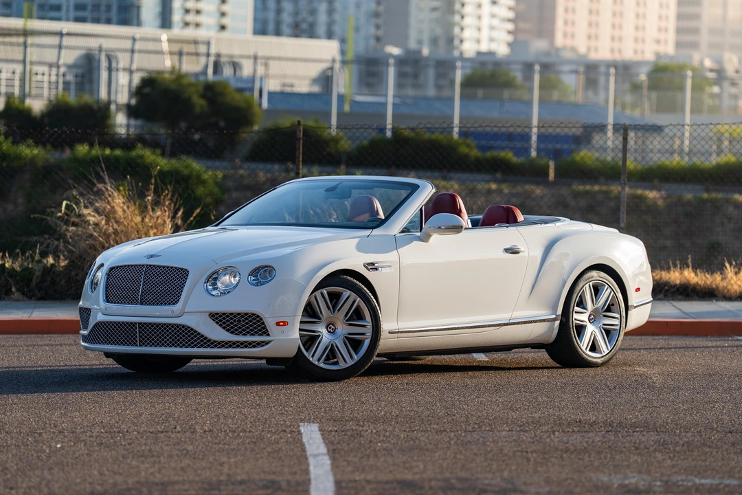 2017 Bentley Continental GT V8 2nd Gen - Image 14 of 31
