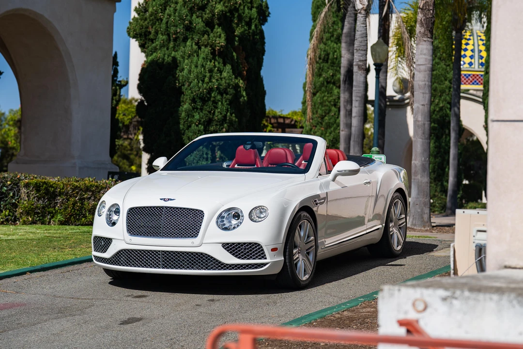 2017 Bentley Continental GT V8 2nd Gen - Image 11 of 31