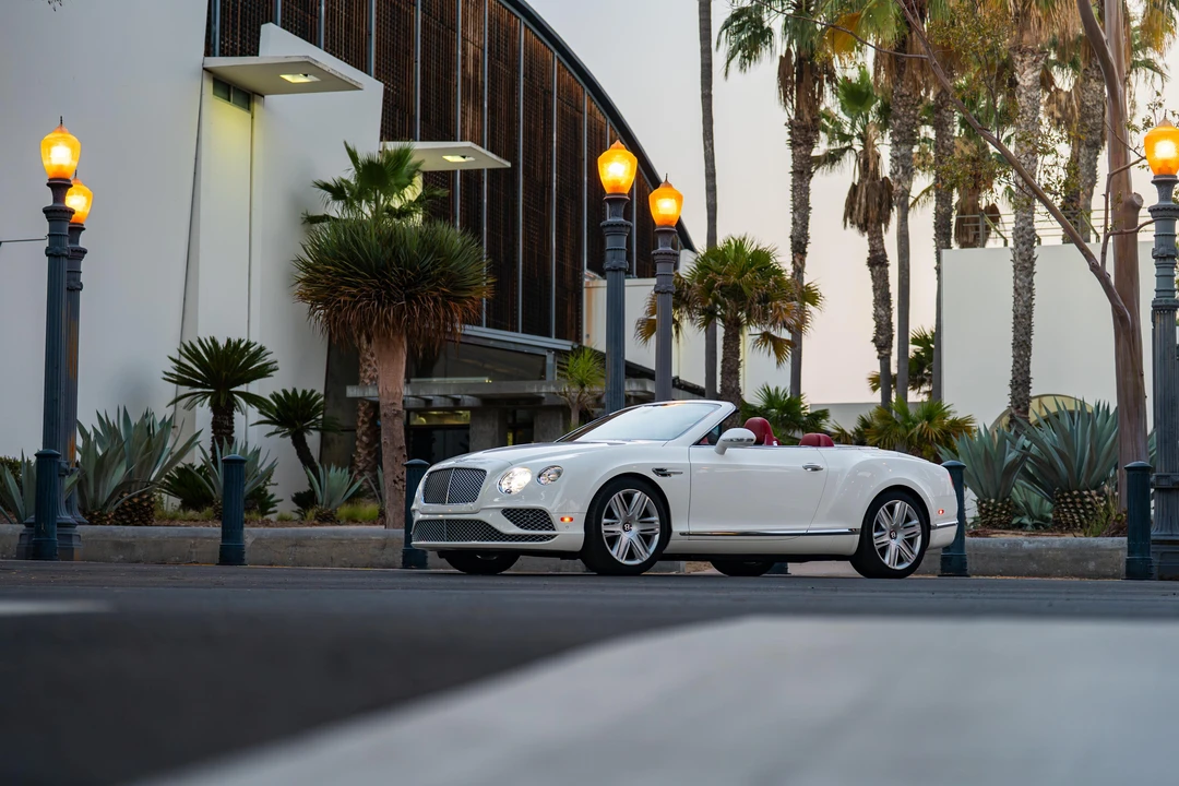 2017 Bentley Continental GT V8 2nd Gen - Image 15 of 31