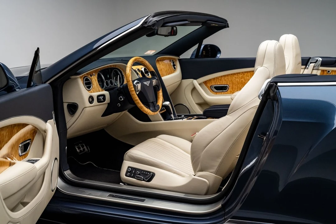 2017 Bentley Continental GT 2nd Gen - Image 2 of 31
