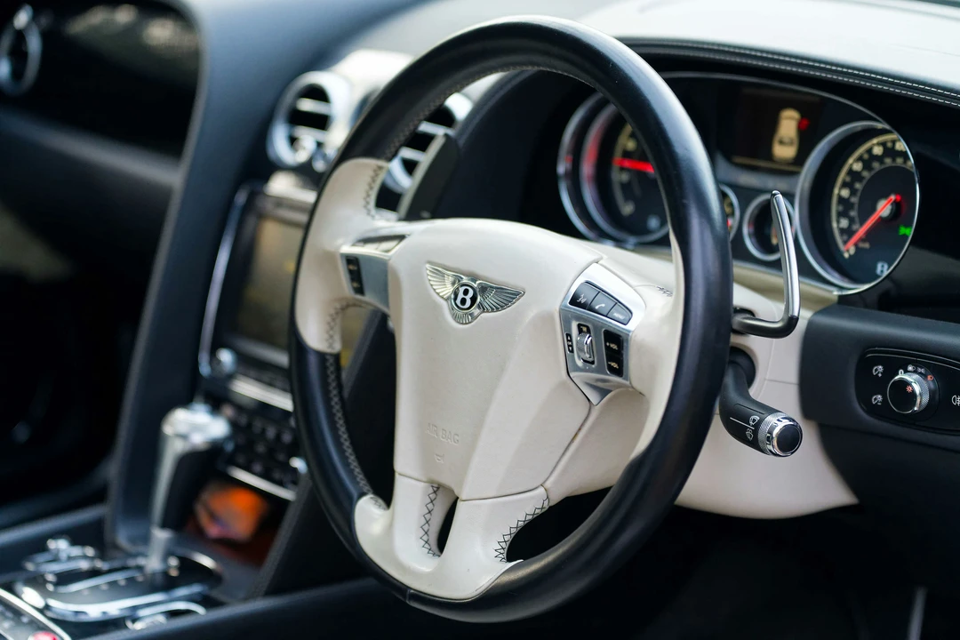 2017 Bentley Continental Flying Spur - Image 4 of 21