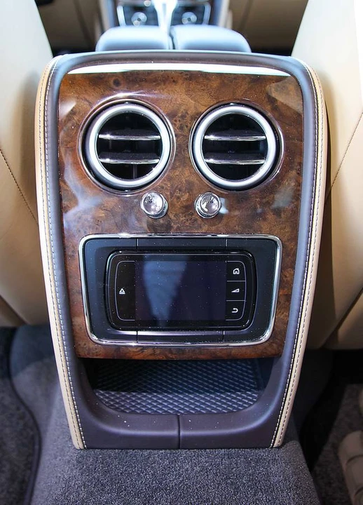 2017 Bentley Continental Flying Spur - Image 14 of 16