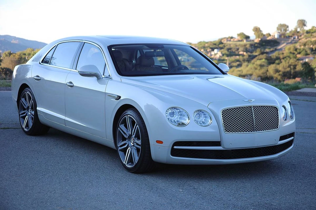 2017 Bentley Continental Flying Spur - Image 3 of 16