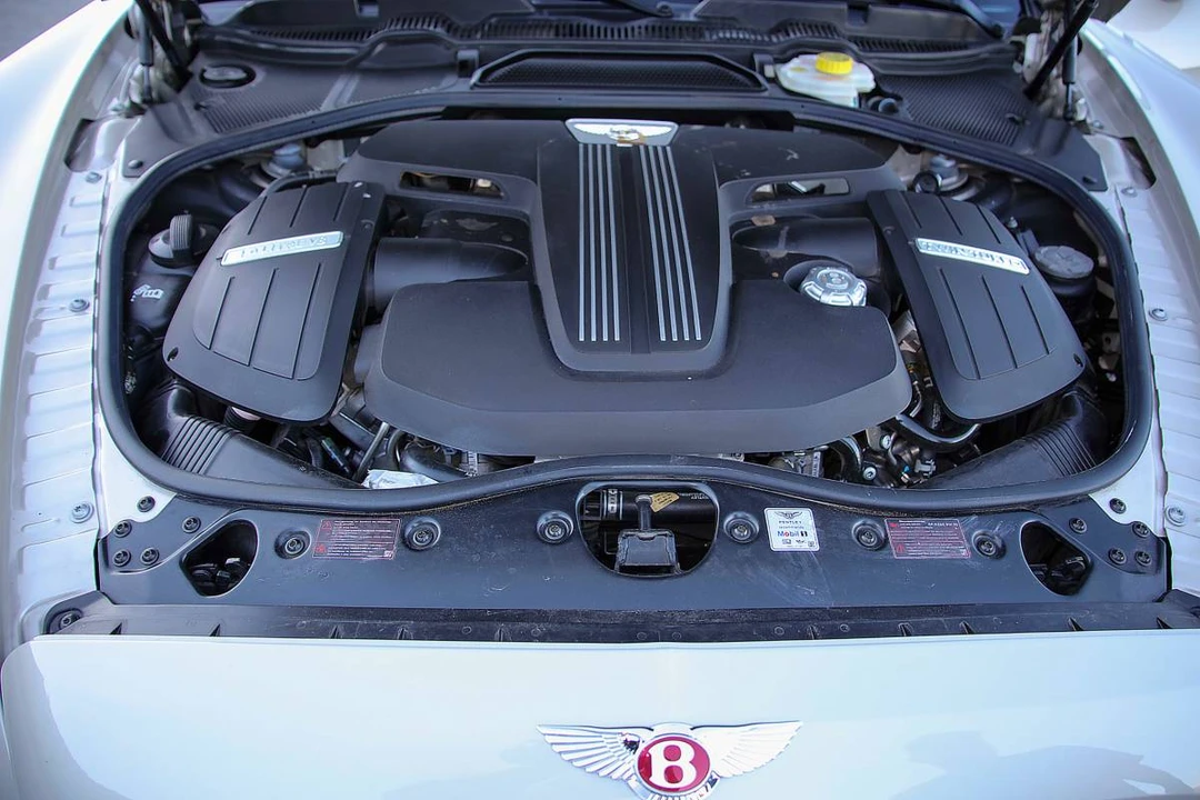 2017 Bentley Continental Flying Spur - Image 16 of 16