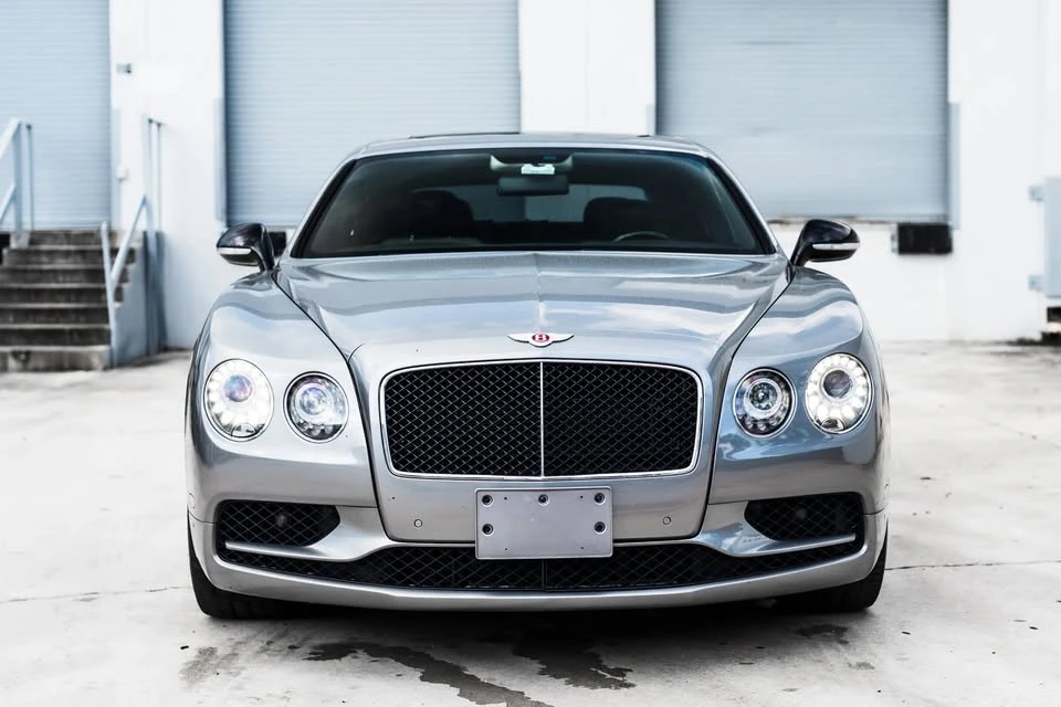 2017 Bentley Continental Flying Spur - Image 2 of 20