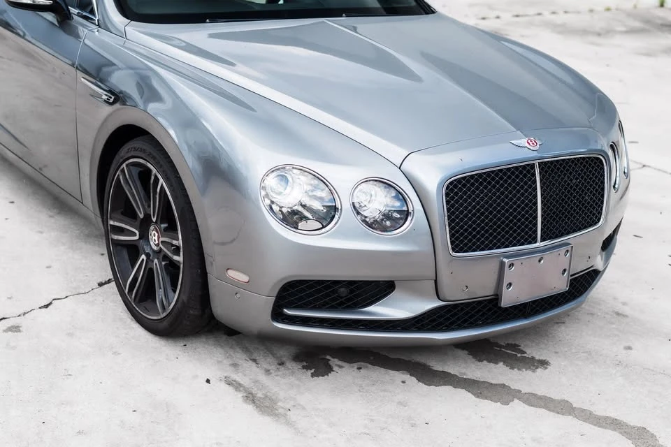 2017 Bentley Continental Flying Spur - Image 4 of 20