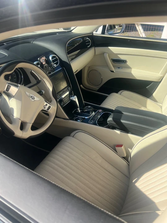 2017 Bentley Continental Flying Spur - Image 4 of 9