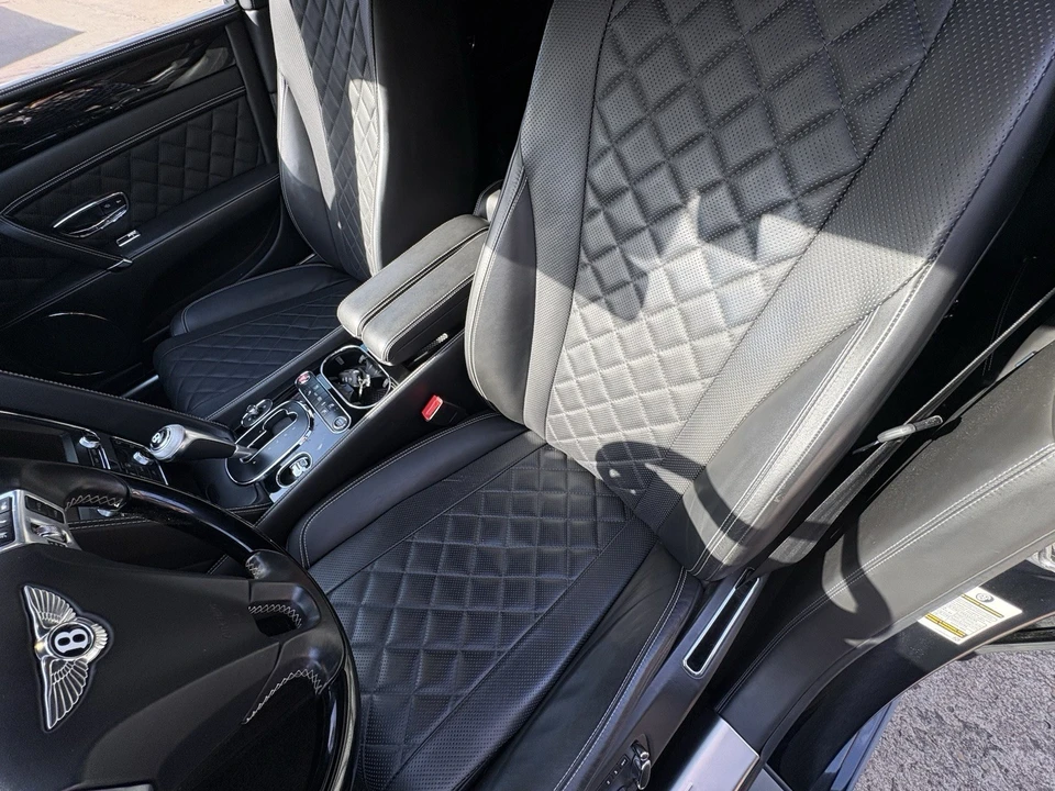 2017 Bentley Continental Flying Spur - Image 24 of 27