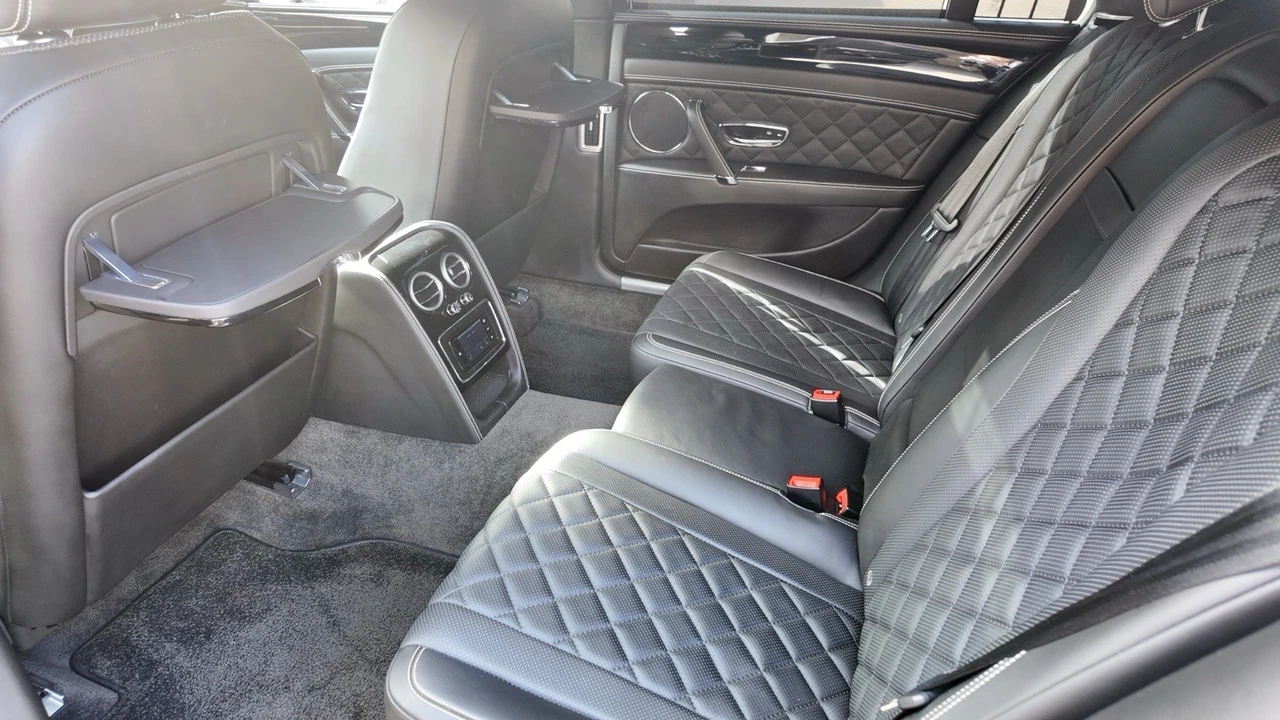 2017 Bentley Continental Flying Spur - Image 9 of 27