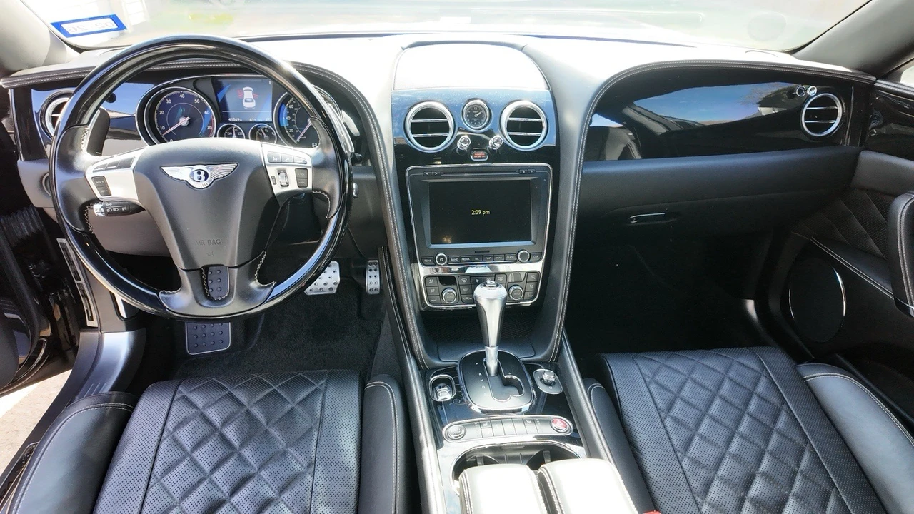 2017 Bentley Continental Flying Spur - Image 27 of 27