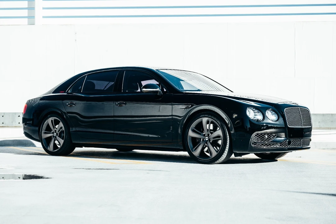 2017 Bentley Continental Flying Spur - Image 10 of 21