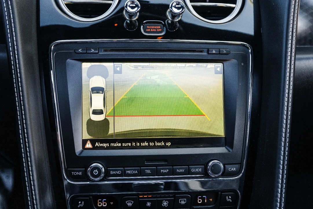 2017 Bentley Continental Flying Spur - Image 19 of 21