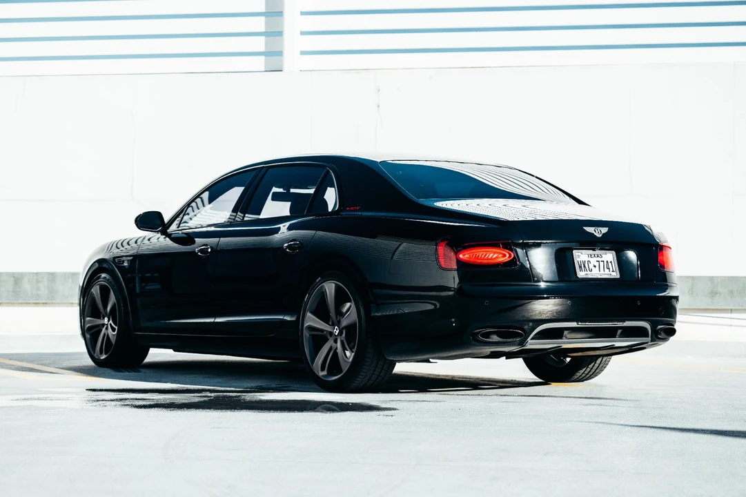 2017 Bentley Continental Flying Spur - Image 6 of 21