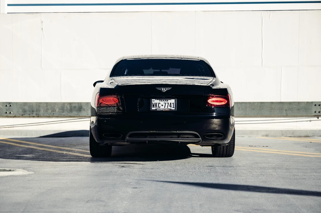 2017 Bentley Continental Flying Spur - Image 8 of 21