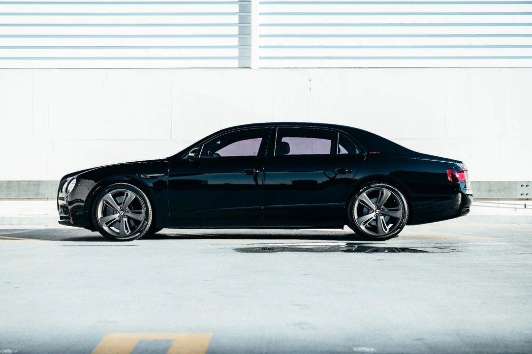 2017 Bentley Continental Flying Spur - Image 5 of 21