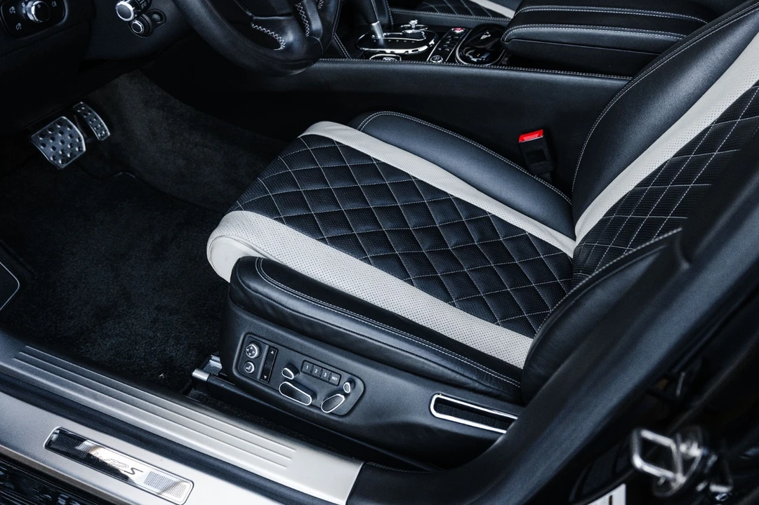 2017 Bentley Continental Flying Spur - Image 14 of 21