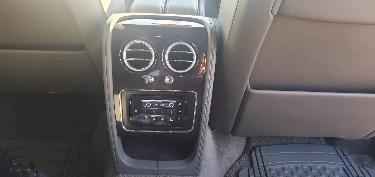 2017 Bentley Continental Flying Spur - Image 22 of 23