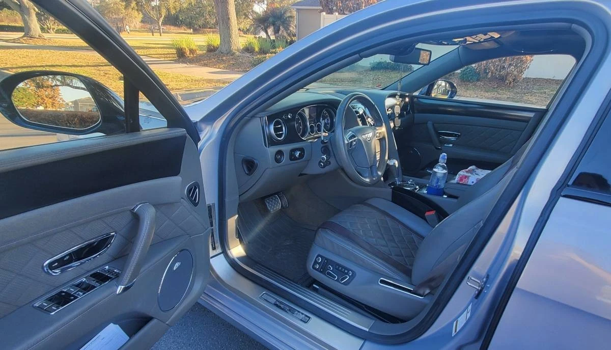 2017 Bentley Continental Flying Spur - Image 10 of 23