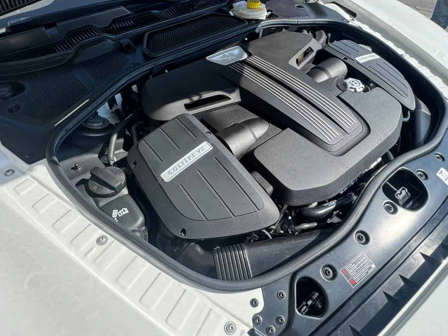 2017 Bentley Continental Flying Spur - Image 8 of 10