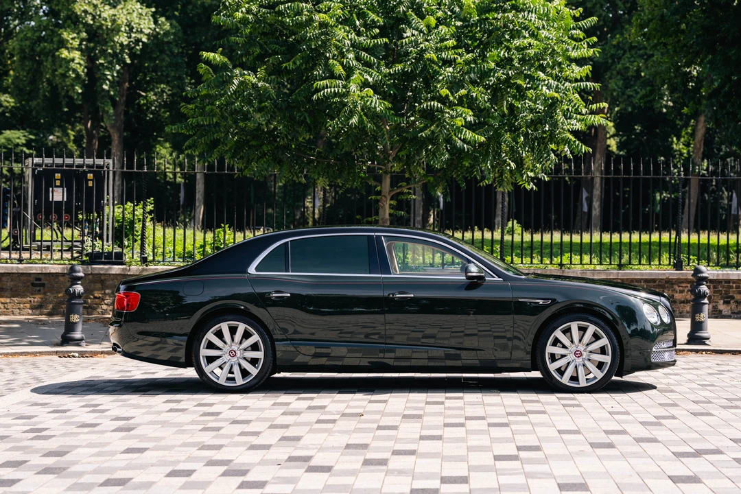 2017 Bentley Continental Flying Spur - Image 8 of 31