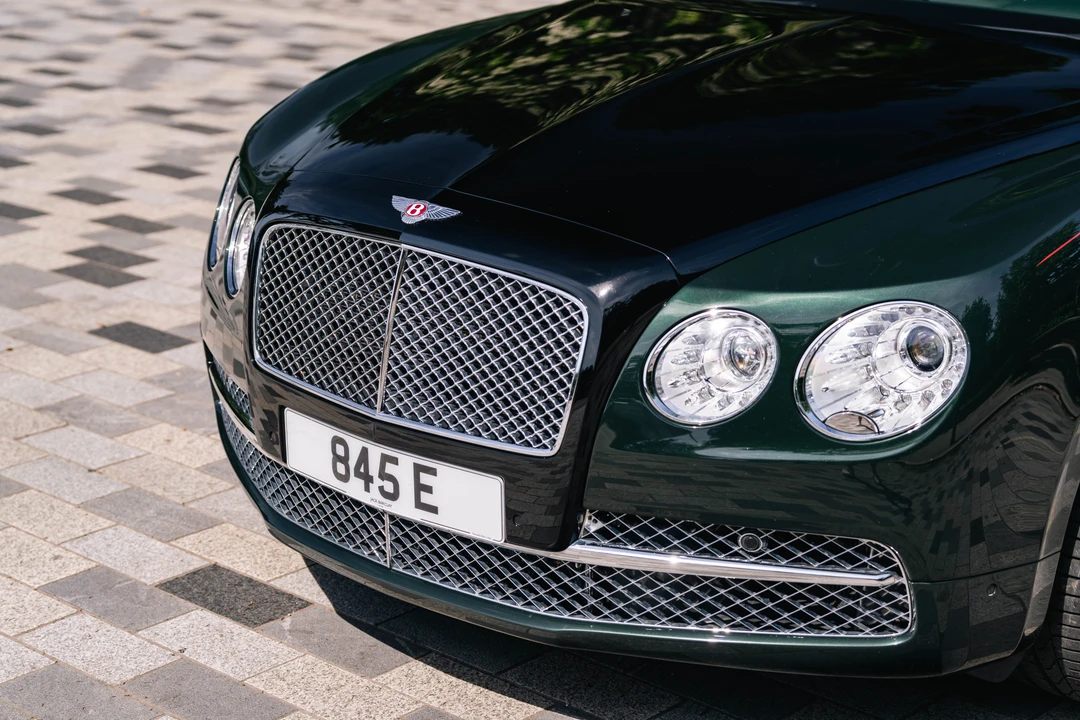 2017 Bentley Continental Flying Spur - Image 18 of 31