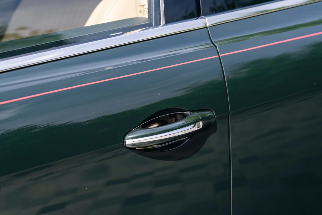 2017 Bentley Continental Flying Spur - Image 24 of 31