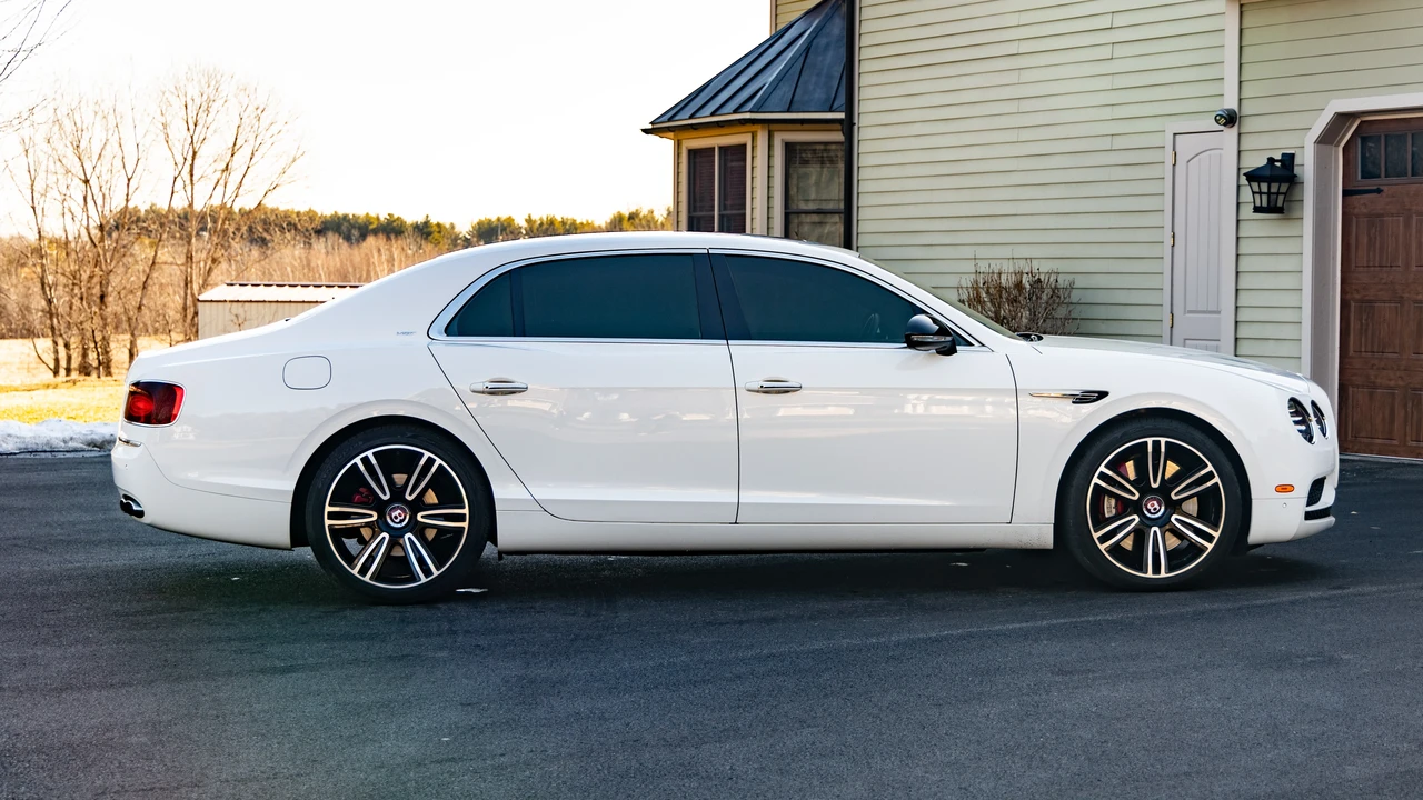 2017 Bentley Continental - Image 4 of 31