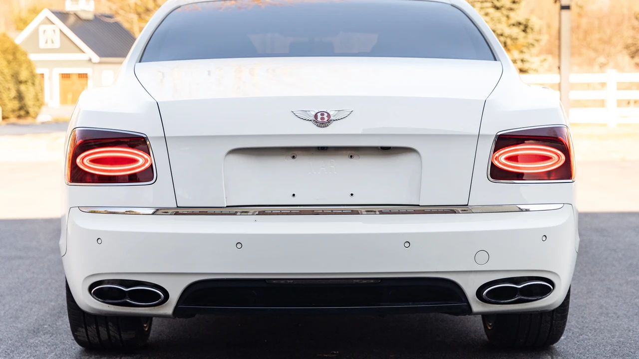 2017 Bentley Continental - Image 12 of 31