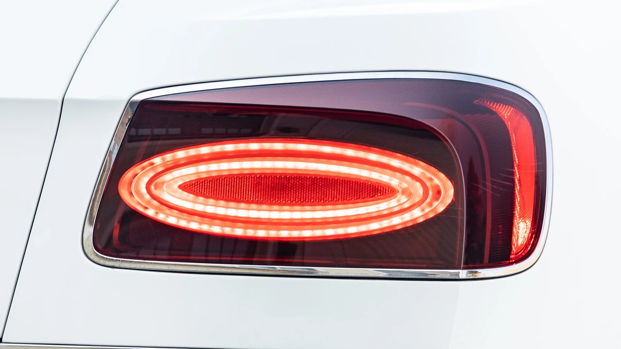 2017 Bentley Continental - Image 14 of 31