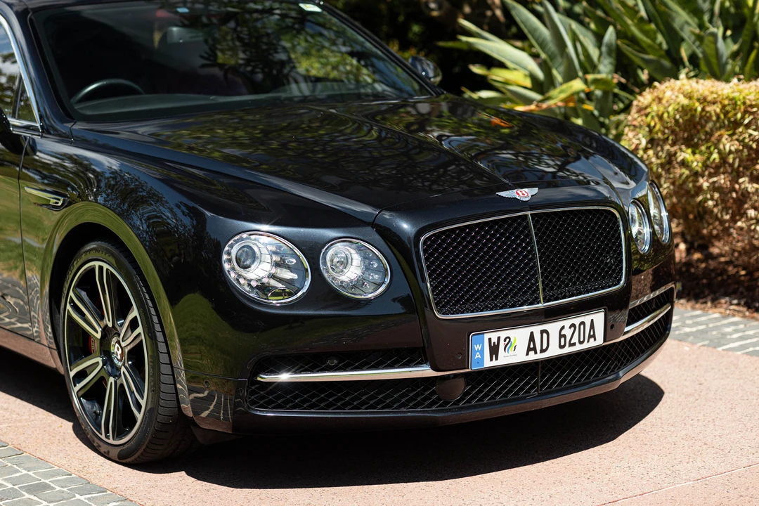 2017 Bentley Continental Flying Spur - Image 12 of 31