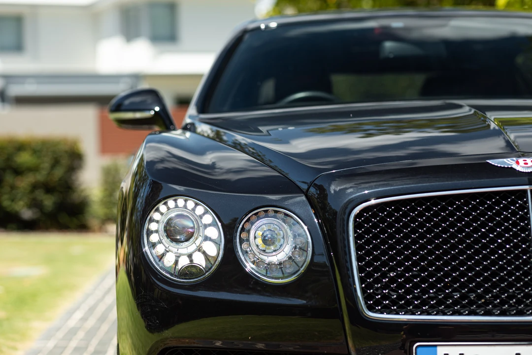 2017 Bentley Continental Flying Spur - Image 13 of 31