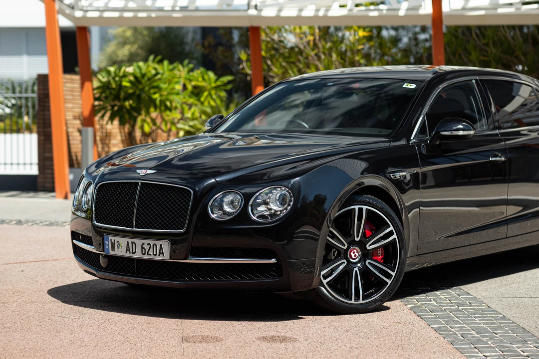 2017 Bentley Continental Flying Spur - Image 22 of 31